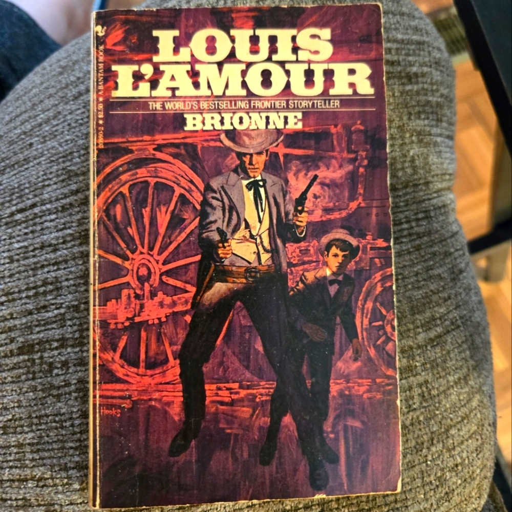 🌞Vintage Louis L'Amour Brionne Paperback Book
